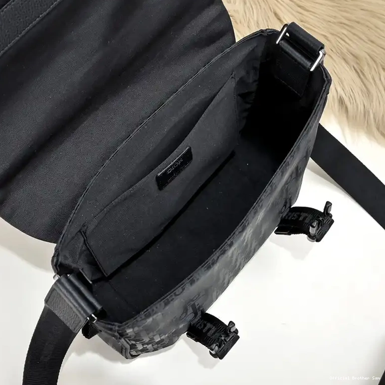 Official Brother Sam Bag Dio 2212YZ0010 0622